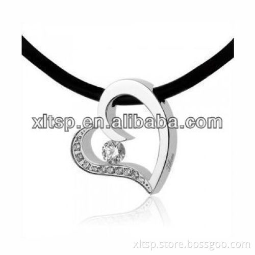 PD019 NEW CRYSTAL HEART PENDANTS